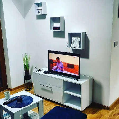 Malina Apartment *